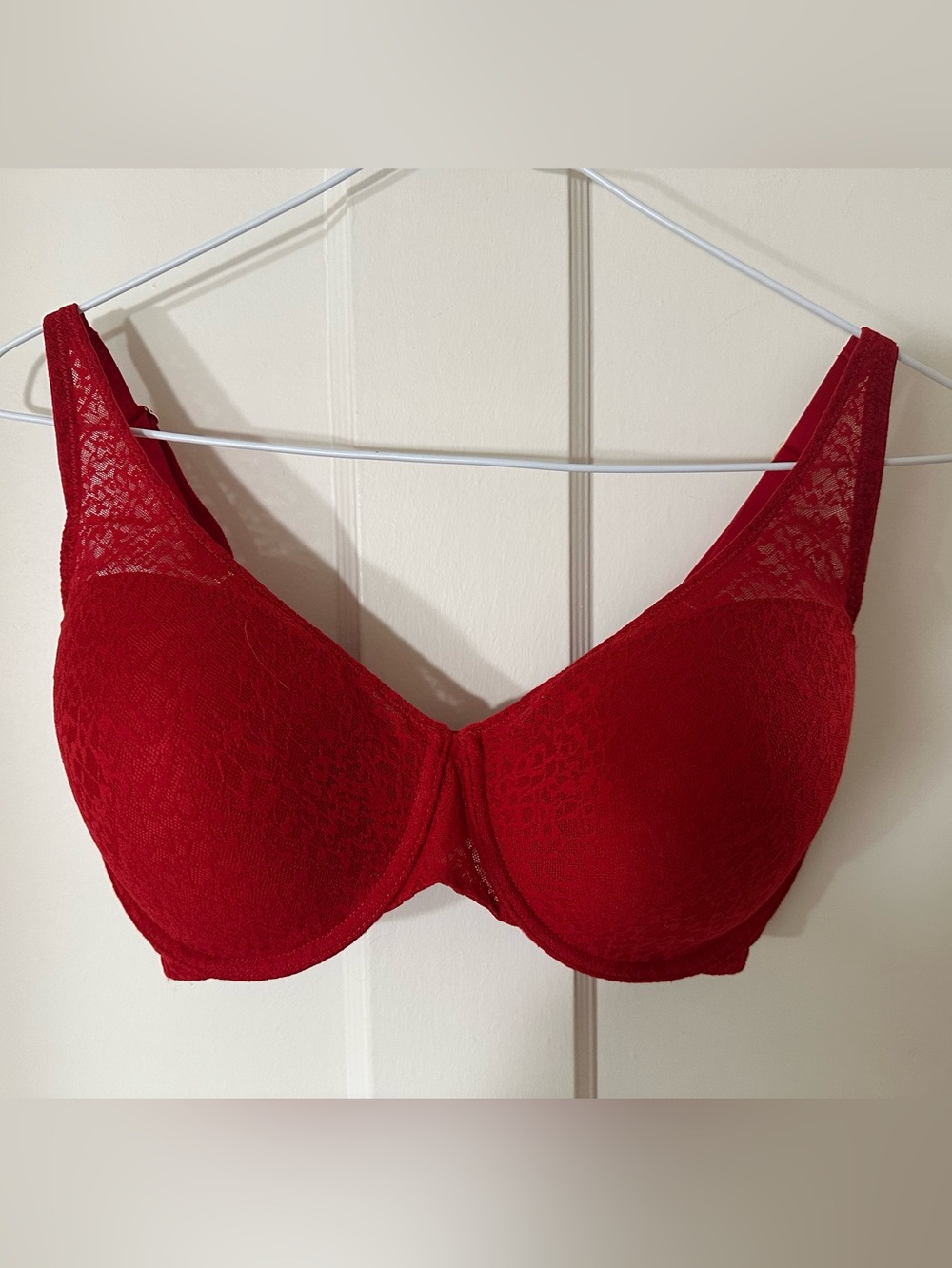 2 - Natori Pretty Smooth Lace T-Shirt Bra - Red and Black - Picture 2 of 8